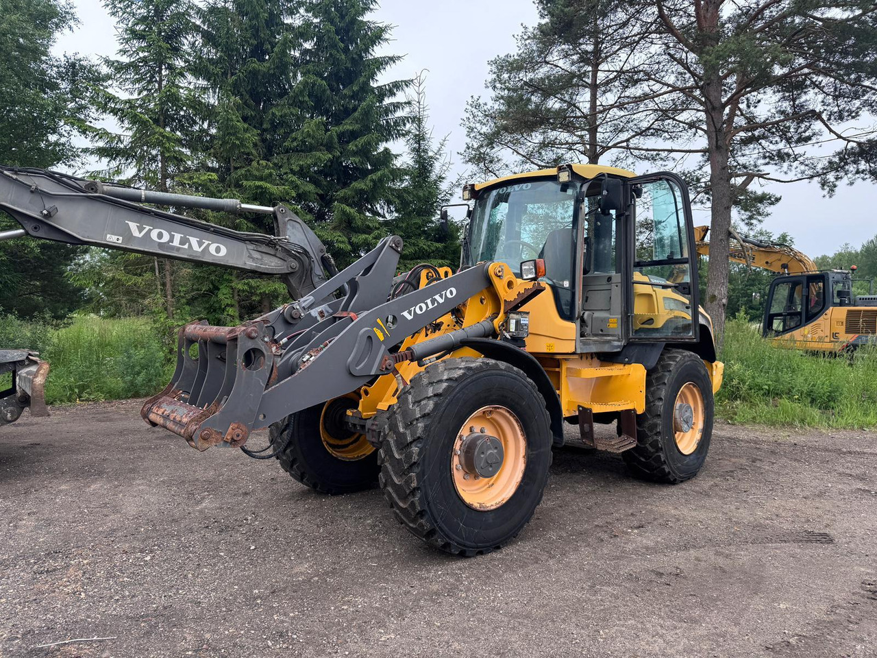 Volvo L45F-TP/S - Kolesový nakladač: obrázok 1 Volvo L45F-TP/S - Kolesový nakladač: obrázok 1