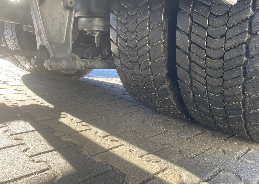 DAF Daf LF 18.280 chłodnia izoterma 22 palety - Chladirenské nákladné vozidlo: obrázok 4 DAF Daf LF 18.280 chłodnia izoterma 22 palety - Chladirenské nákladné vozidlo: obrázok 4