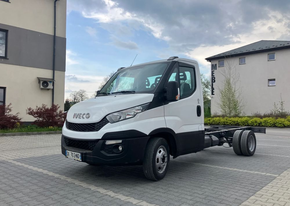Iveco DAILY 35C13 ramo do zabudowy kiper wywrotka - Podvozek s kabinou: obrázok 1 Iveco DAILY 35C13 ramo do zabudowy kiper wywrotka - Podvozek s kabinou: obrázok 1