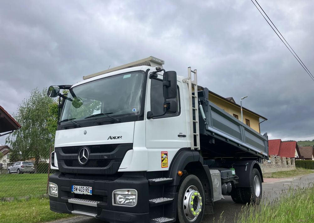 Mercedes-Benz Axor 1829 solidny kiper wywrotka blokada mostu - Sklápač: obrázok 1 Mercedes-Benz Axor 1829 solidny kiper wywrotka blokada mostu - Sklápač: obrázok 1