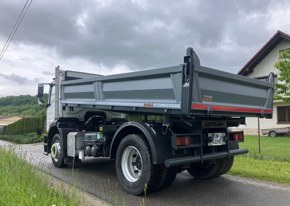 Mercedes-Benz Axor 1829 solidny kiper wywrotka blokada mostu - Sklápač: obrázok 4 Mercedes-Benz Axor 1829 solidny kiper wywrotka blokada mostu - Sklápač: obrázok 4