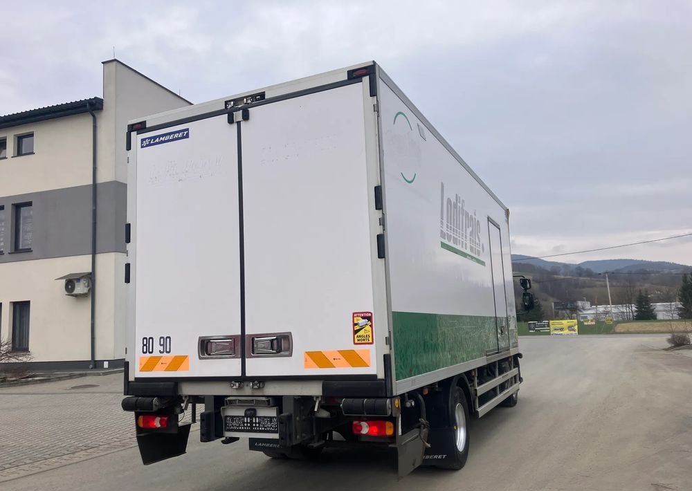 Renault Renault Gama D 250 chłodnia izoterma 16 PALET - Chladirenské nákladné vozidlo: obrázok 3 Renault Renault Gama D 250 chłodnia izoterma 16 PALET - Chladirenské nákladné vozidlo: obrázok 3
