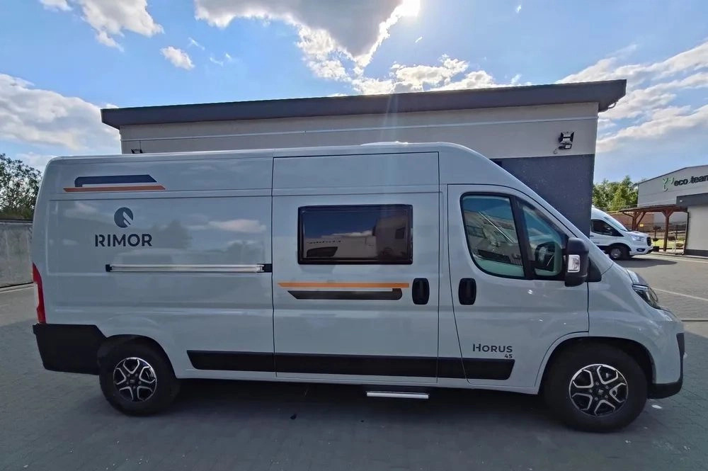 Fiat Ducato Rimor Horus 45 NEW AUTOMAT Grau Truma Diesel Lampen FULL LED 4-Sitzer - Obytný van: obrázok 5 Fiat Ducato Rimor Horus 45 NEW AUTOMAT Grau Truma Diesel Lampen FULL LED 4-Sitzer - Obytný van: obrázok 5