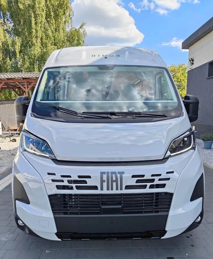 Fiat Ducato Rimor Horus 45 NEW AUTOMAT Grau Truma Diesel Lampen FULL LED 4-Sitzer - Karavan: obrázok 2 Fiat Ducato Rimor Horus 45 NEW AUTOMAT Grau Truma Diesel Lampen FULL LED 4-Sitzer - Karavan: obrázok 2