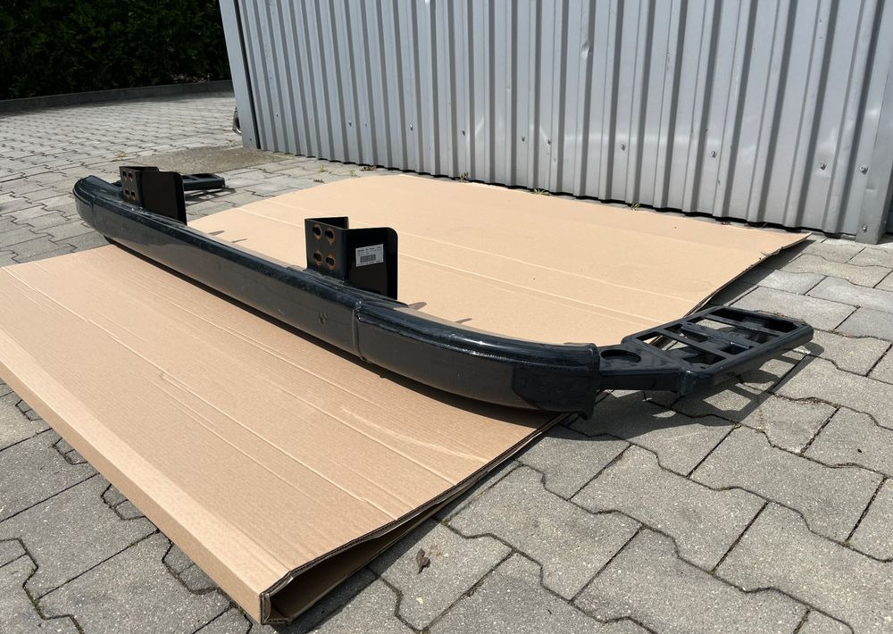 Belka najazdowa MAN TGL TG3 zderzak nowy model - Karoséria a exteriér pre Nákladné auto: obrázok 1 Belka najazdowa MAN TGL TG3 zderzak nowy model - Karoséria a exteriér pre Nákladné auto: obrázok 1