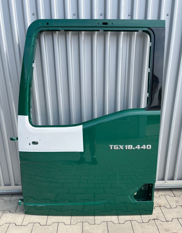 Drzwi lewe MAN TGX TG3 drzwi kierowcy nowy model - Dvere a diely pre Nákladné auto: obrázok 1 Drzwi lewe MAN TGX TG3 drzwi kierowcy nowy model - Dvere a diely pre Nákladné auto: obrázok 1