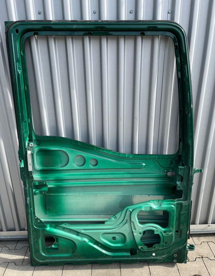 Drzwi lewe MAN TGX TG3 drzwi kierowcy nowy model - Dvere a diely pre Nákladné auto: obrázok 2 Drzwi lewe MAN TGX TG3 drzwi kierowcy nowy model - Dvere a diely pre Nákladné auto: obrázok 2