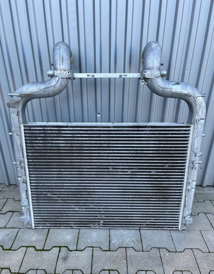 Intercooler DAF XF 106 euro 6 lift chłodnica powietrza 2021 - Chladiaci systém pre Nákladné auto: obrázok 1 Intercooler DAF XF 106 euro 6 lift chłodnica powietrza 2021 - Chladiaci systém pre Nákladné auto: obrázok 1