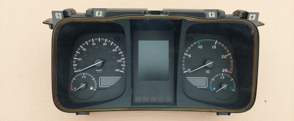 MERCEDES ACTROS MP4 LICZNIK ZEGARY - Palubná doska pre Nákladné auto: obrázok 1 MERCEDES ACTROS MP4 LICZNIK ZEGARY - Palubná doska pre Nákladné auto: obrázok 1