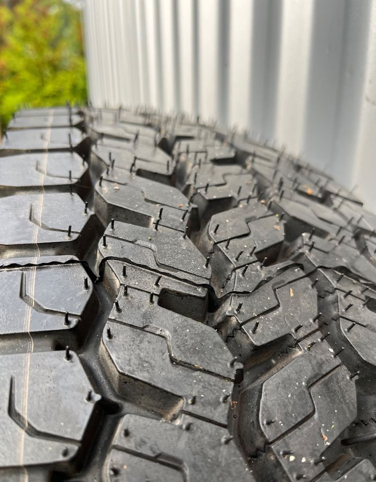 NOWA Opona Michelin X Multi 215/75R 17.5” - Pneumatika pre Nákladné auto: obrázok 4 NOWA Opona Michelin X Multi 215/75R 17.5” - Pneumatika pre Nákladné auto: obrázok 4