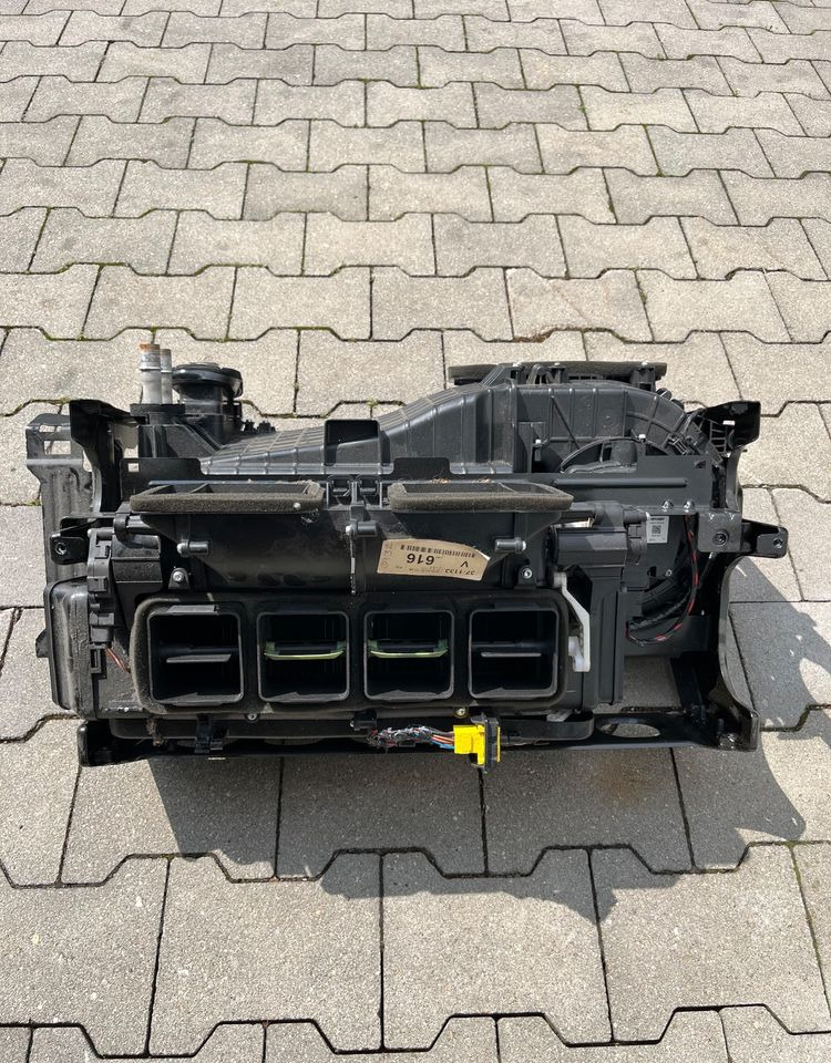 Nagrzewnica Scania R S ogrzewanie NGS NGR - Kúrenie/ Vetranie: obrázok 3 Nagrzewnica Scania R S ogrzewanie NGS NGR - Kúrenie/ Vetranie: obrázok 3