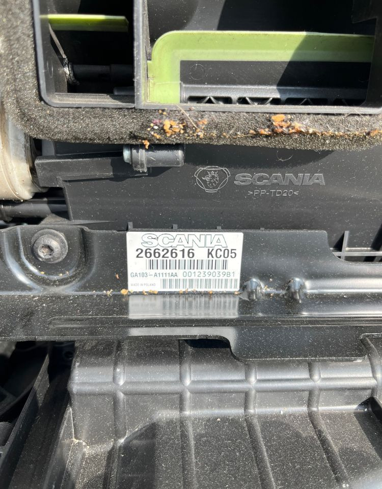 Nagrzewnica Scania R S ogrzewanie NGS NGR - Kúrenie/ Vetranie: obrázok 2 Nagrzewnica Scania R S ogrzewanie NGS NGR - Kúrenie/ Vetranie: obrázok 2