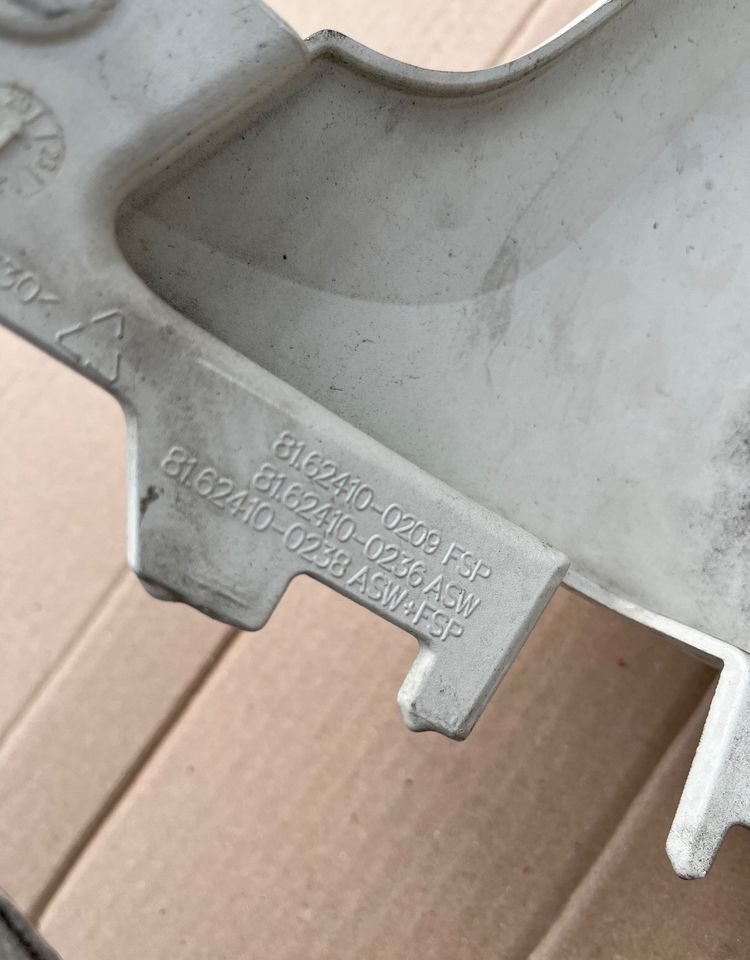 Osłona słupka MAN TGL TG3 słupek nakładka nowy model - Karoséria a exteriér pre Nákladné auto: obrázok 3 Osłona słupka MAN TGL TG3 słupek nakładka nowy model - Karoséria a exteriér pre Nákladné auto: obrázok 3