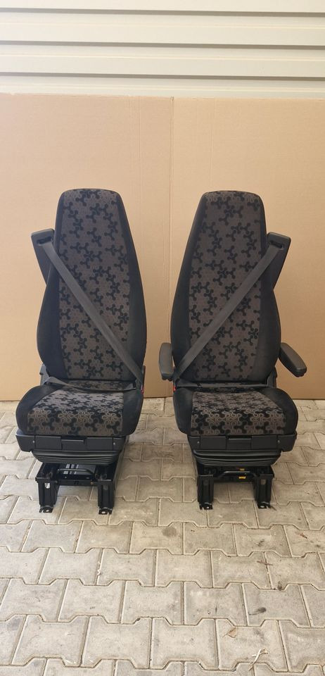 SCANIA R S FOTEL FOTELE KOMPLET - Sedadlo pre Nákladné auto: obrázok 1 SCANIA R S FOTEL FOTELE KOMPLET - Sedadlo pre Nákladné auto: obrázok 1