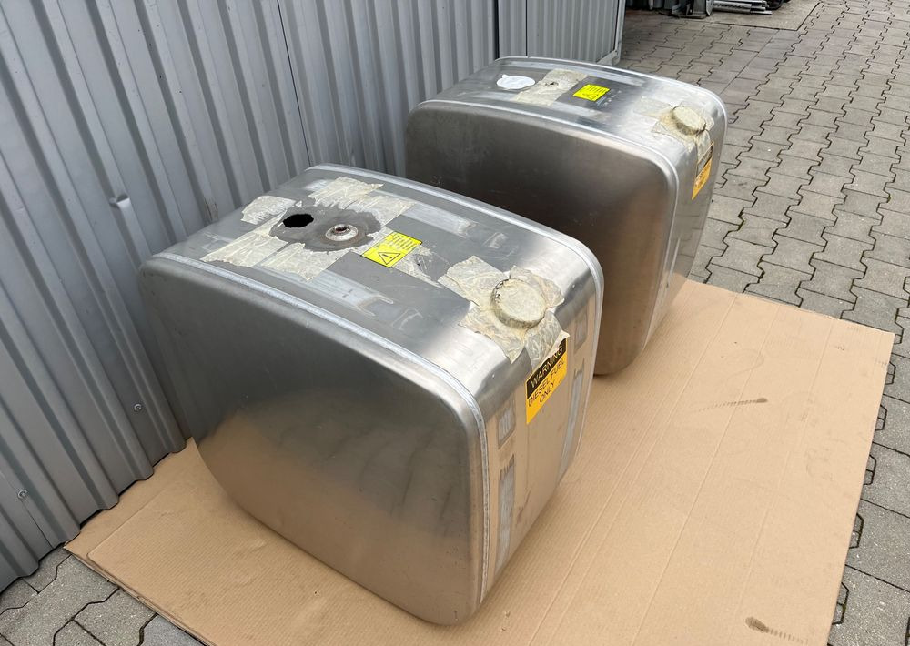 Zbiornik paliwa Scania R S 200L bak 1871187 jak NOWY - Palivový systém pre Nákladné auto: obrázok 3 Zbiornik paliwa Scania R S 200L bak 1871187 jak NOWY - Palivový systém pre Nákladné auto: obrázok 3