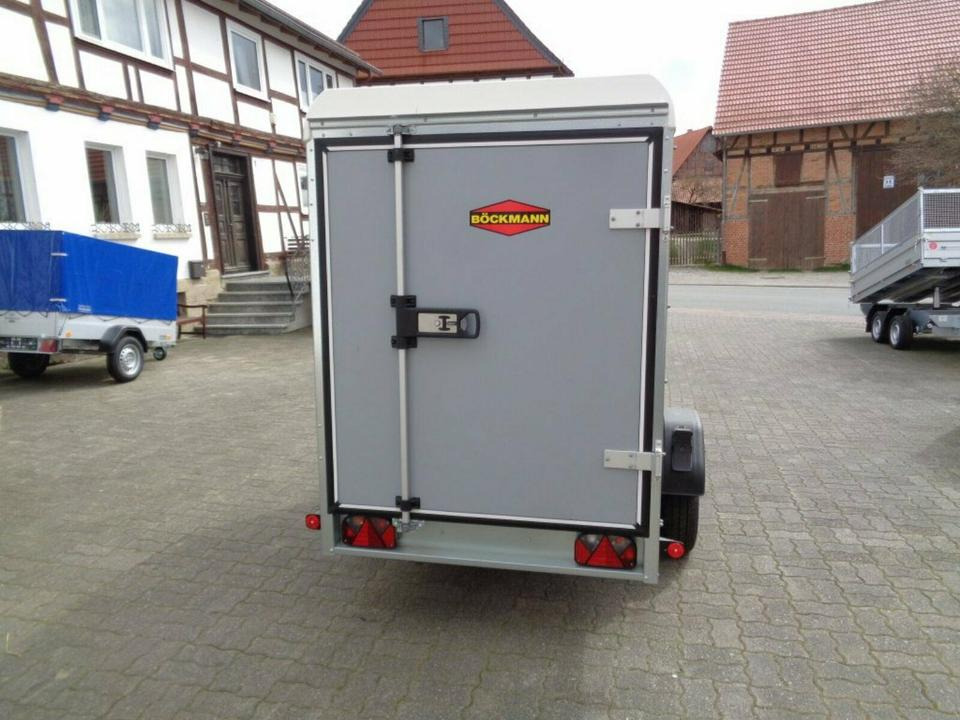 Böckmann KT 2513/135 PKW-Anhänger, Koffer, 1,35to., 100 km/h - Auto príves: obrázok 3 Böckmann KT 2513/135 PKW-Anhänger, Koffer, 1,35to., 100 km/h - Auto príves: obrázok 3
