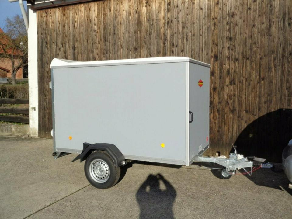 Böckmann KT 2513/135 PKW-Anhänger Koffer 1,35to. 100 km/h - Auto príves: obrázok 1 Böckmann KT 2513/135 PKW-Anhänger Koffer 1,35to. 100 km/h - Auto príves: obrázok 1