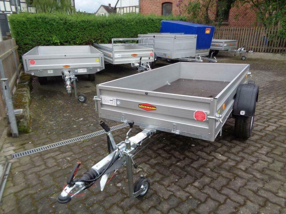 Böckmann PKW-Anhänger, 1,35 to. Einachs, Stirnwandklappe100 km/h - Auto príves: obrázok 3 Böckmann PKW-Anhänger, 1,35 to. Einachs, Stirnwandklappe100 km/h - Auto príves: obrázok 3