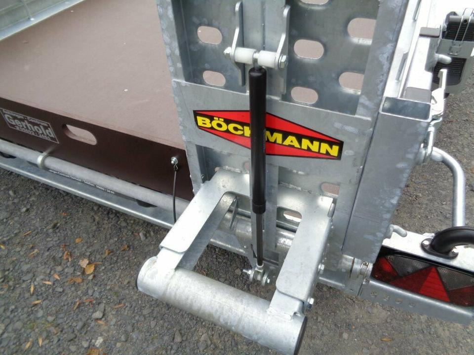 Böckmann PKW-Anhänger, 3,5 to. Baumaschinen Anhänger Minibagger - Prepravník stavebných strojov: obrázok 5 Böckmann PKW-Anhänger, 3,5 to. Baumaschinen Anhänger Minibagger - Prepravník stavebných strojov: obrázok 5