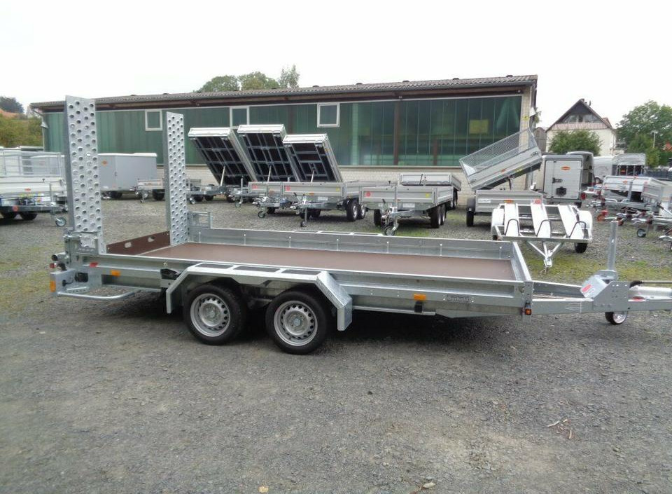 Böckmann PKW-Anhänger, 3,5 to. Baumaschinen Anhänger Minibagger - Prepravník stavebných strojov: obrázok 1 Böckmann PKW-Anhänger, 3,5 to. Baumaschinen Anhänger Minibagger - Prepravník stavebných strojov: obrázok 1