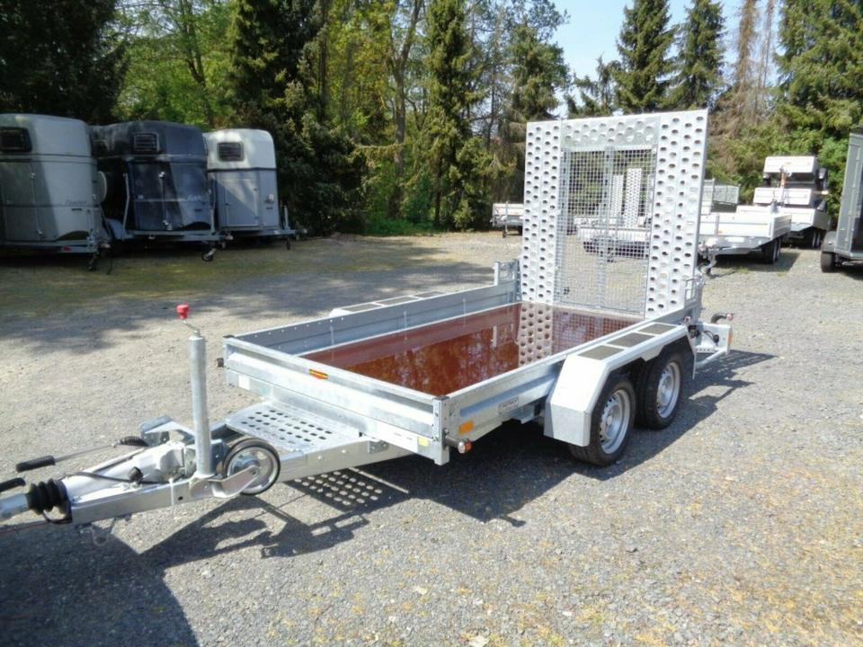 Böckmann PKW-Anhänger Baumaschinentransporter, 3,5 to. 100 km/h - Prepravník stavebných strojov: obrázok 1 Böckmann PKW-Anhänger Baumaschinentransporter, 3,5 to. 100 km/h - Prepravník stavebných strojov: obrázok 1