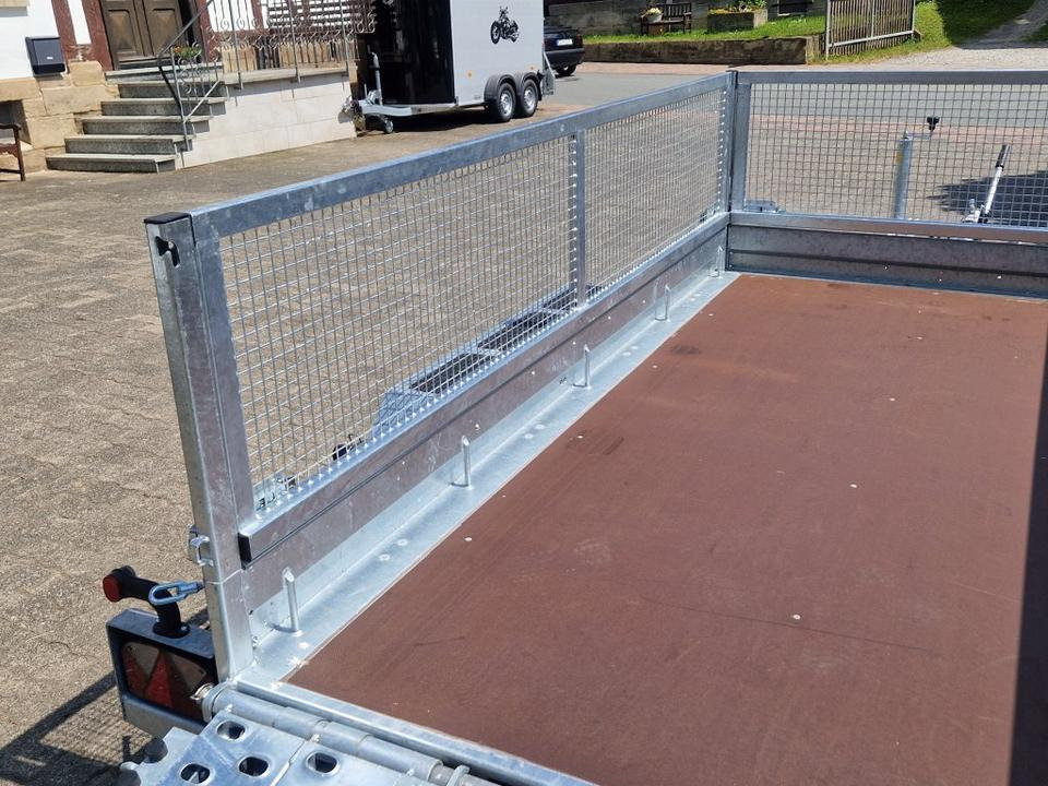 Böckmann PKW-Anhänger Maschinentransporter Gitteraufsatz 3,5t - Prepravník stavebných strojov: obrázok 4 Böckmann PKW-Anhänger Maschinentransporter Gitteraufsatz 3,5t - Prepravník stavebných strojov: obrázok 4