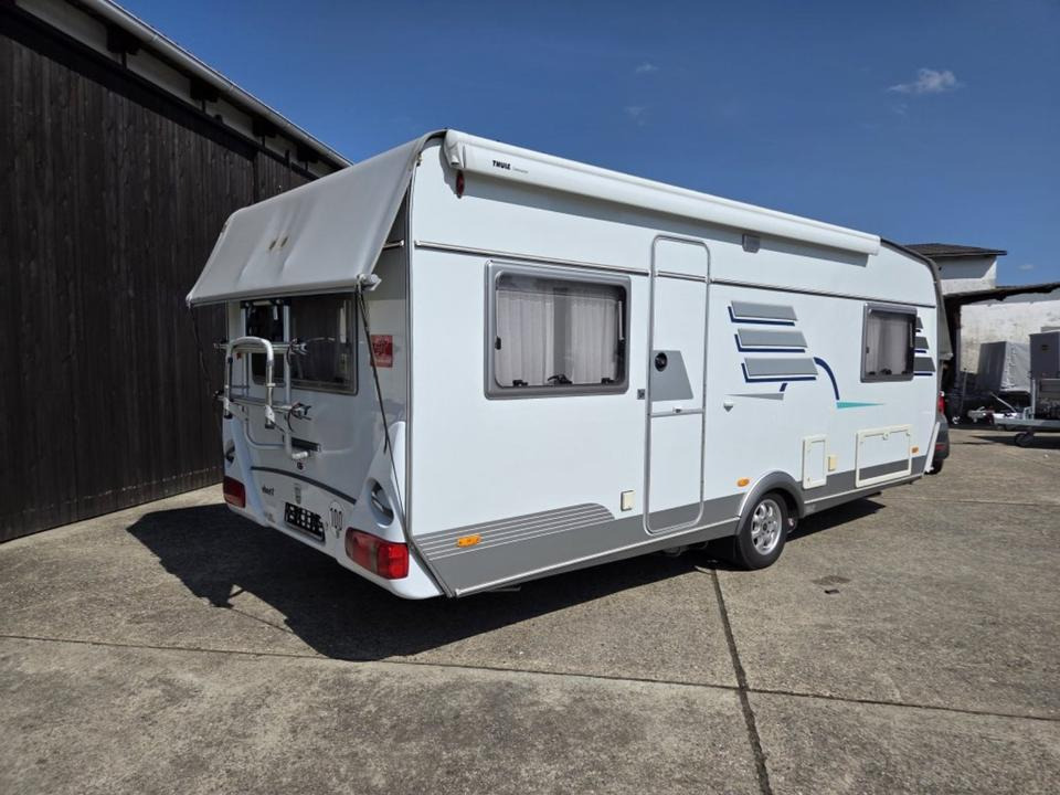 Wohnwagen Hymer Top Ausstattung Mover Vohrzelt 4x Schlafplätze WC - Obytný príves: obrázok 5 Wohnwagen Hymer Top Ausstattung Mover Vohrzelt 4x Schlafplätze WC - Obytný príves: obrázok 5