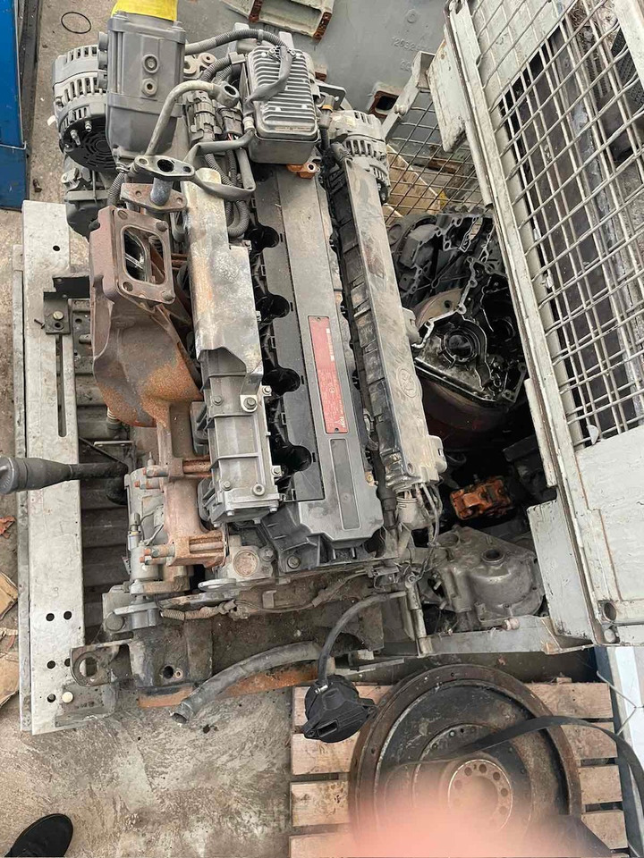DEUTZ TCD 6.1 L6 Agri T4i - Motor pre Traktor: obrázok 1 DEUTZ TCD 6.1 L6 Agri T4i - Motor pre Traktor: obrázok 1
