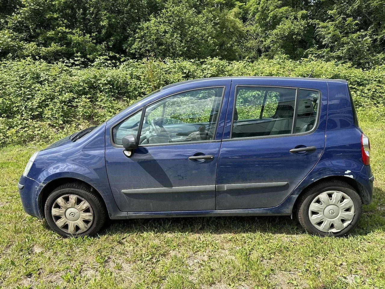 Renault Modus 1.2 Avantage +MOTOR OHNE FUNKTION+ - Sedan: obrázok 2 Renault Modus 1.2 Avantage +MOTOR OHNE FUNKTION+ - Sedan: obrázok 2