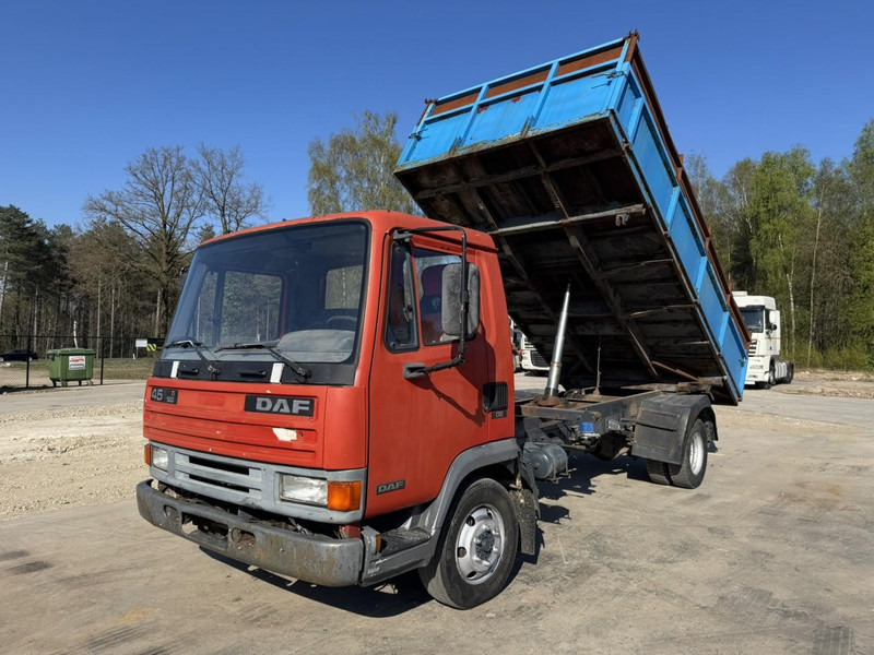 DAF 45 ATI 160 (FULL STEEL SUSPENSION / MANUAL PUMP / EURO 2) - Sklápač: obrázok 1 DAF 45 ATI 160 (FULL STEEL SUSPENSION / MANUAL PUMP / EURO 2) - Sklápač: obrázok 1