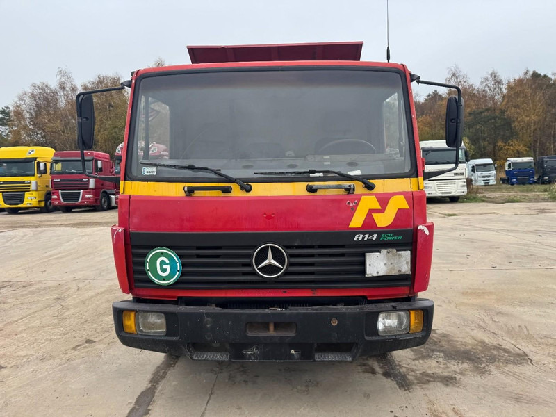 Mercedes-Benz SK 814 (FULL STEEL SUSPENSION / MANUAL GEARBOX / 3-SIDE TIPPER) - Sklápač: obrázok 2 Mercedes-Benz SK 814 (FULL STEEL SUSPENSION / MANUAL GEARBOX / 3-SIDE TIPPER) - Sklápač: obrázok 2