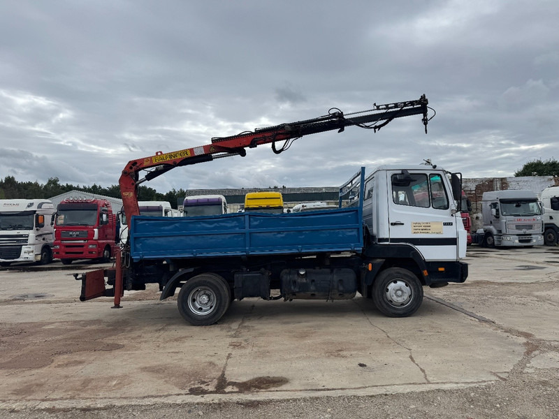 Mercedes-Benz SK 917 (STEEL SUSPENSION / PARLFINGER CRANE / AUXILIARY / 6 CYLINDER WITH MANUAL PUMP) - Sklápač, Auto s hydraulickou rukou: obrázok 4 Mercedes-Benz SK 917 (STEEL SUSPENSION / PARLFINGER CRANE / AUXILIARY / 6 CYLINDER WITH MANUAL PUMP) - Sklápač, Auto s hydraulickou rukou: obrázok 4