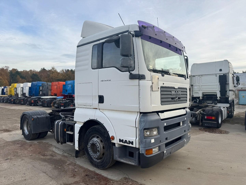 MAN TGA 18.430 (WITH HYDRUALIC PUMP / AVEC POMPE HYDRAULIQUE / PTO) - Ťahač: obrázok 3 MAN TGA 18.430 (WITH HYDRUALIC PUMP / AVEC POMPE HYDRAULIQUE / PTO) - Ťahač: obrázok 3