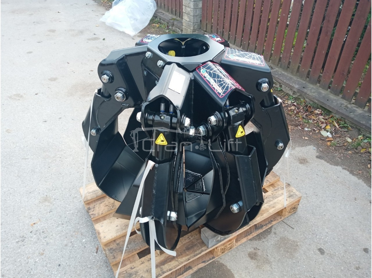 Gusella Bakker SHZ306 Chwytak do złomu 300L / 6 palcy - Drapák: obrázok 5 Gusella Bakker SHZ306 Chwytak do złomu 300L / 6 palcy - Drapák: obrázok 5