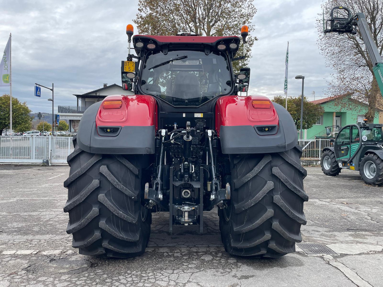 CASE IH OPTUM 270 CVX - Traktor: obrázok 4 CASE IH OPTUM 270 CVX - Traktor: obrázok 4