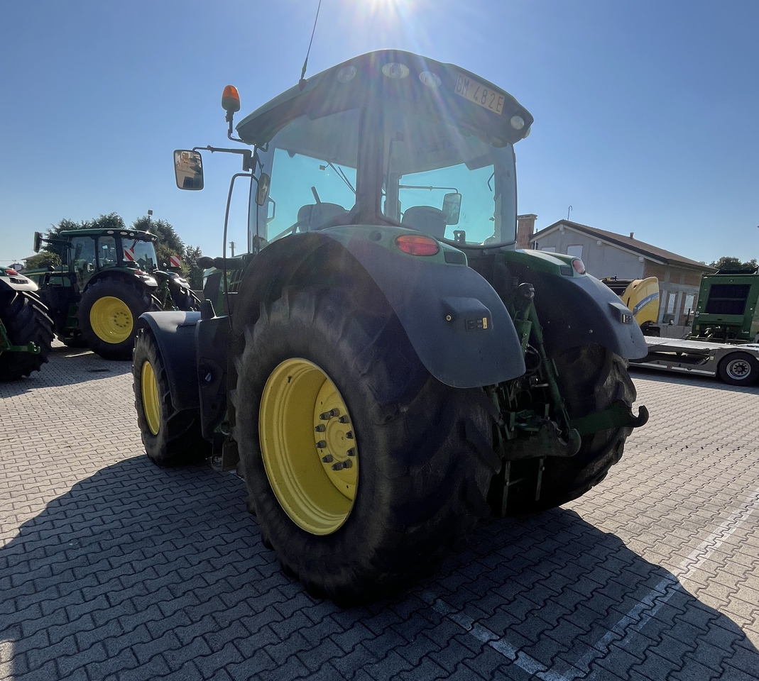 JOHN DEERE 6175 R - Traktor: obrázok 5 JOHN DEERE 6175 R - Traktor: obrázok 5