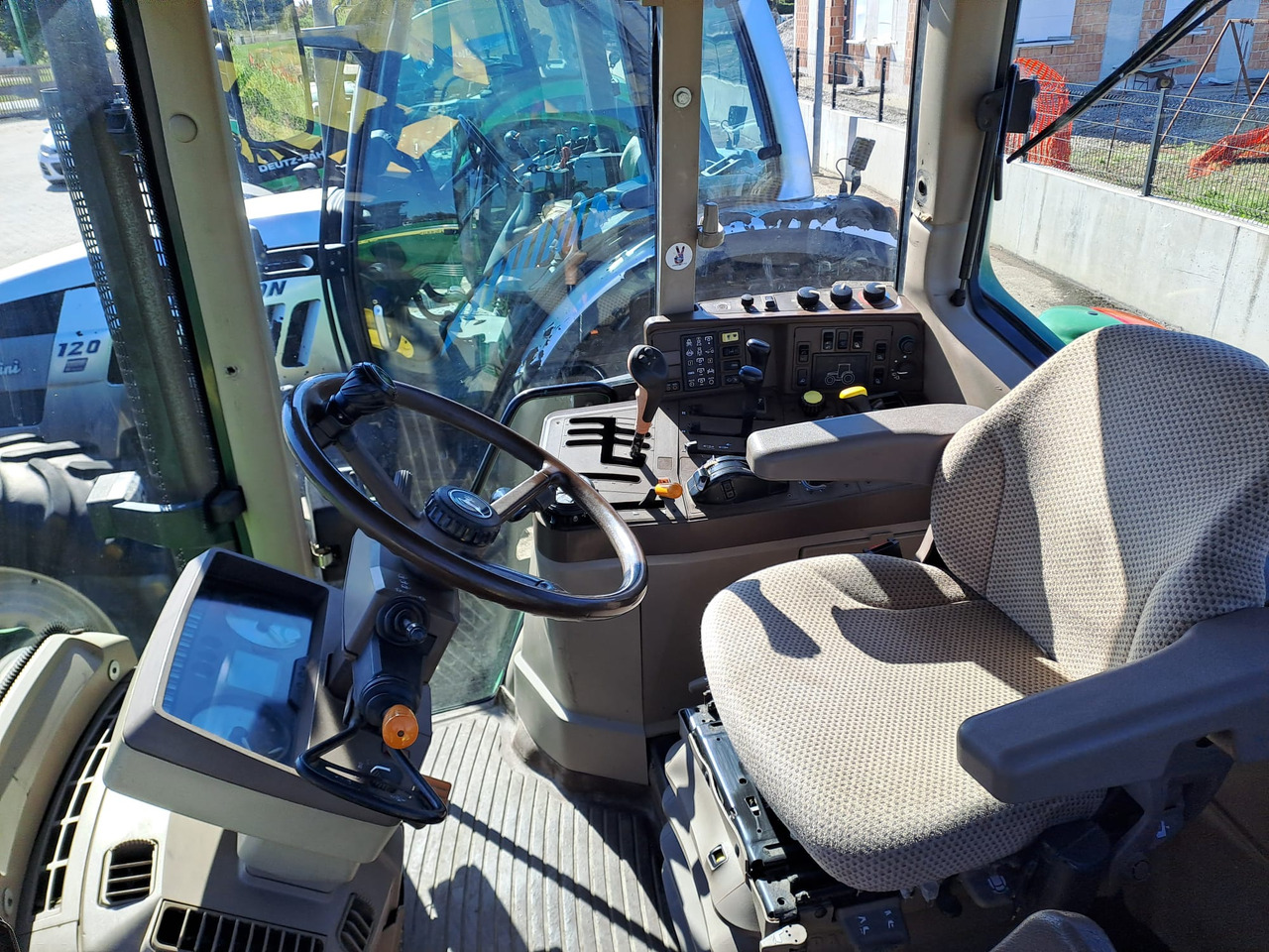 JOHN DEERE 6920 S - Traktor: obrázok 5 JOHN DEERE 6920 S - Traktor: obrázok 5