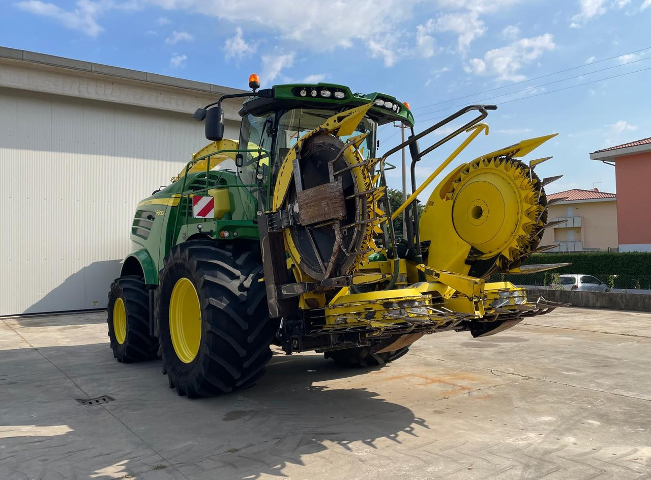 JOHN DEERE TRINCIA 8600i - Samohybná rezačka: obrázok 4 JOHN DEERE TRINCIA 8600i - Samohybná rezačka: obrázok 4