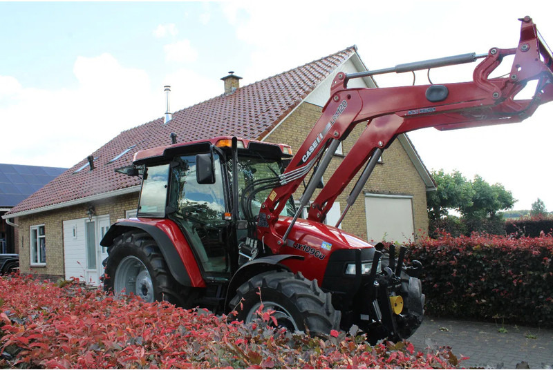 Case IH JX 1090 U - Traktor: obrázok 2 Case IH JX 1090 U - Traktor: obrázok 2
