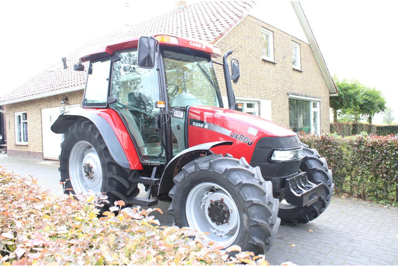 Case IH JX80U - Traktor: obrázok 1 Case IH JX80U - Traktor: obrázok 1