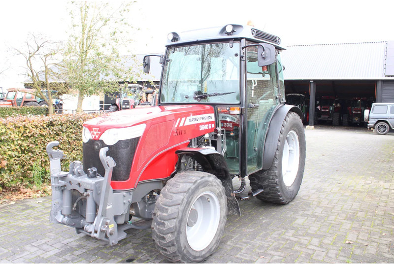 Massey Ferguson 3640 S - Traktor: obrázok 5 Massey Ferguson 3640 S - Traktor: obrázok 5