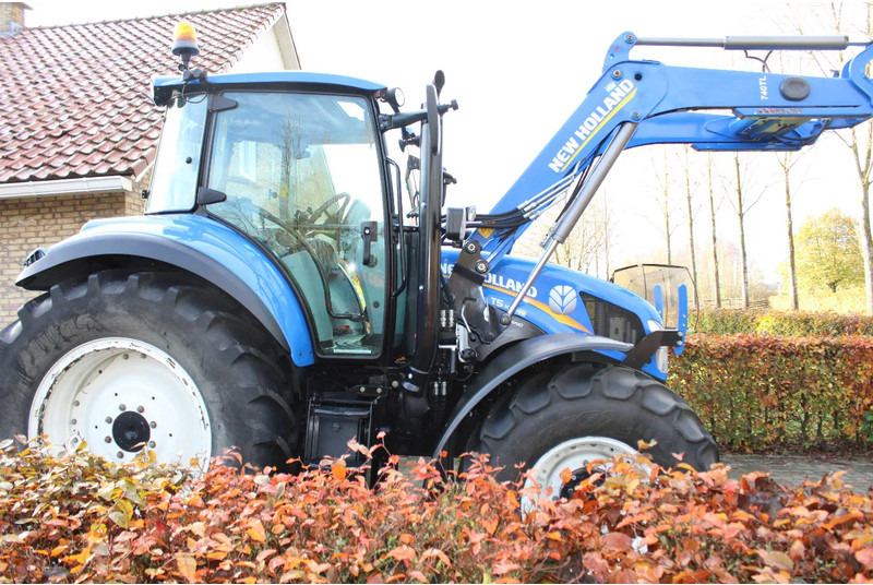 New Holland T5.105 Met voorlader - Traktor: obrázok 2 New Holland T5.105 Met voorlader - Traktor: obrázok 2
