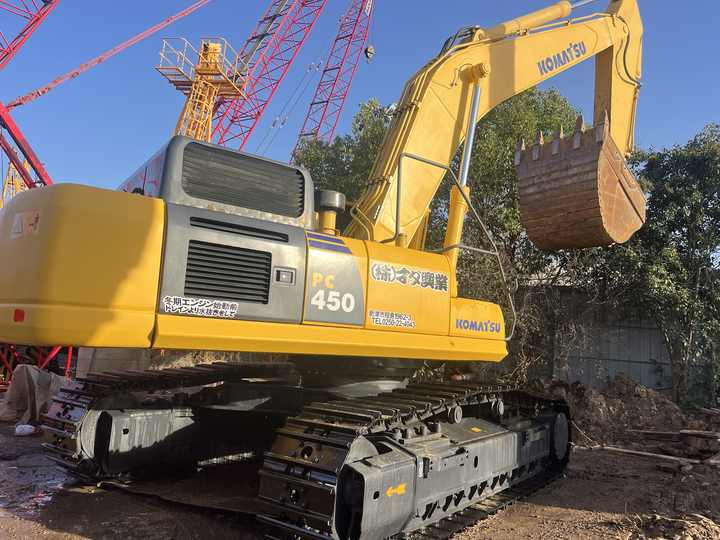 40-ton Second-hand Komatsu PC400-8 Hydraulic Crawler Excavator on Sale. Used Komatsu 400-8 in Excellent Condition Hot Sale - Rýpadlo: obrázok 3 40-ton Second-hand Komatsu PC400-8 Hydraulic Crawler Excavator on Sale. Used Komatsu 400-8 in Excellent Condition Hot Sale - Rýpadlo: obrázok 3
