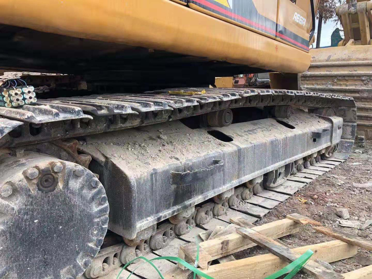 CATERPILLAR 320b - Rýpadlo: obrázok 5 CATERPILLAR 320b - Rýpadlo: obrázok 5