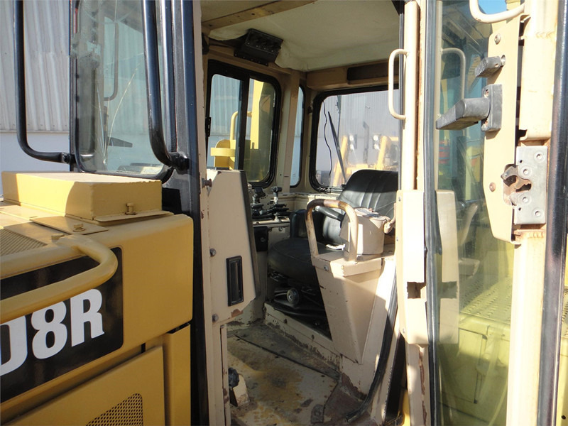 Buldozér CATERPILLAR D8R [ Copy ] [ Copy ] [ Copy ] [ Copy ] [ Copy ] [ Copy ]: obrázok 24