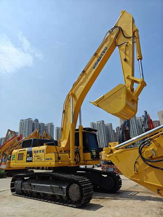 Good Condition Used Komatsu400-8 Komastu Pc400-8 Excavator Machine for Cheap Price Hot Sale in China - Pásové rýpadlo: obrázok 3 Good Condition Used Komatsu400-8 Komastu Pc400-8 Excavator Machine for Cheap Price Hot Sale in China - Pásové rýpadlo: obrázok 3