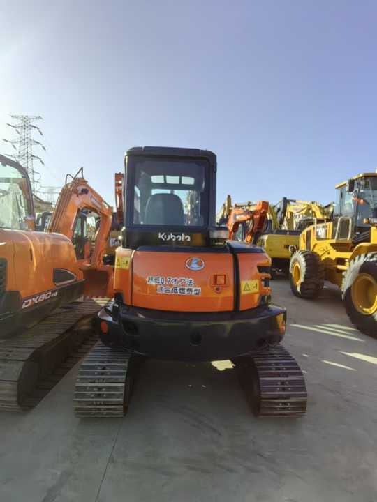 Small Excavator Kubota KX165-5 Earthmoving Crawler KX 165 Mini Excavator 16 Ton Used Earthmover Construction Machinery Digger - Rýpadlo: obrázok 2 Small Excavator Kubota KX165-5 Earthmoving Crawler KX 165 Mini Excavator 16 Ton Used Earthmover Construction Machinery Digger - Rýpadlo: obrázok 2