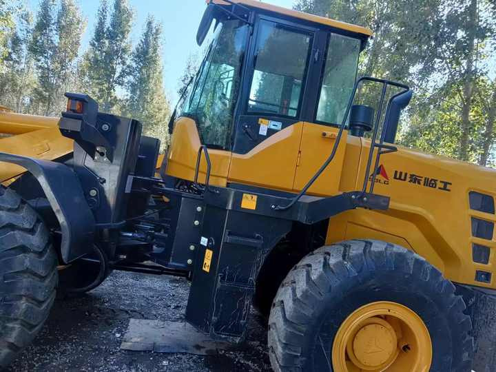 USED Loaders SDLG L955F WHEEL LOADER in China Machines for Sale - Kolesový nakladač: obrázok 3 USED Loaders SDLG L955F WHEEL LOADER in China Machines for Sale - Kolesový nakladač: obrázok 3