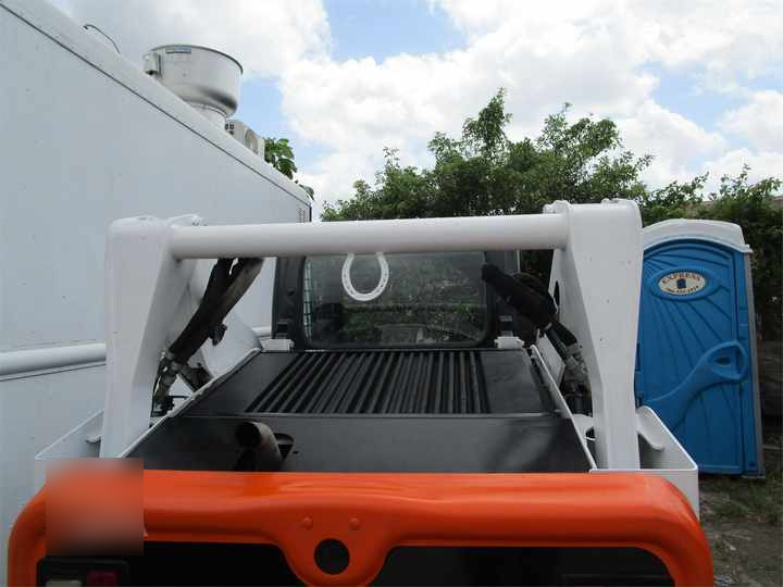Šmykom riadený nakladač Used Bobcat T590 Used Skid Steer Loader with Good Condition for Sale S160 S185 S300 S330 T590 3T 4T 5T 2T [ Copy ] [ Copy ] [ Copy ] [ Copy ] [ Copy ]: obrázok 6