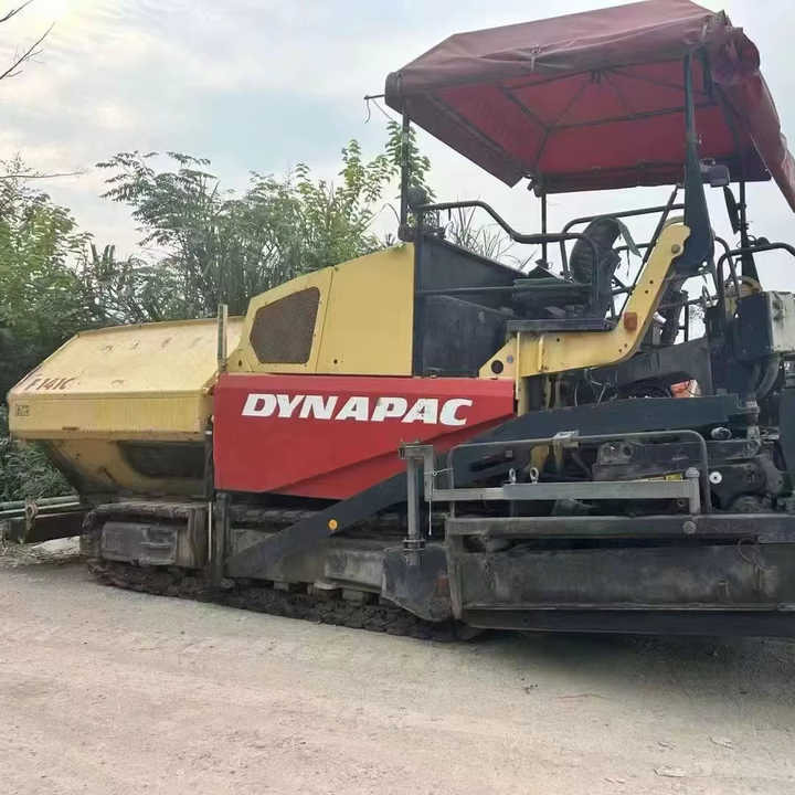 Used Heavy Construction Equipment Dynapac Second Hand Paving Machine Used Machine Hot Sale - Finišer: obrázok 1 Used Heavy Construction Equipment Dynapac Second Hand Paving Machine Used Machine Hot Sale - Finišer: obrázok 1